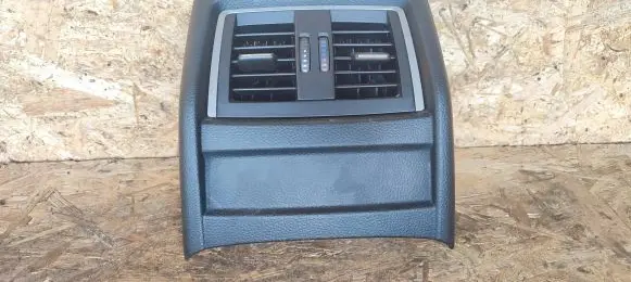BMW 3 GT F34 Rear air vent grill 933367502 0959802