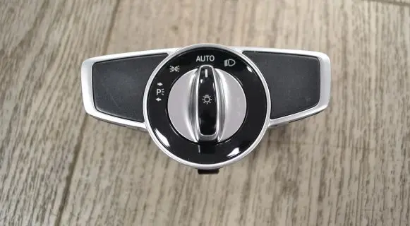 Mercedes-Benz S W222 Light switch A2229050007