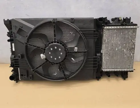 Renault Captur II Radiator set 214815462R FS2275 331498MR