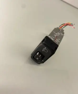 Mitsubishi Outlander Headlight level height control switch
