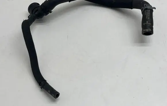 Audi Q3 F3 Engine coolant pipe/hose 5Q0122291BB