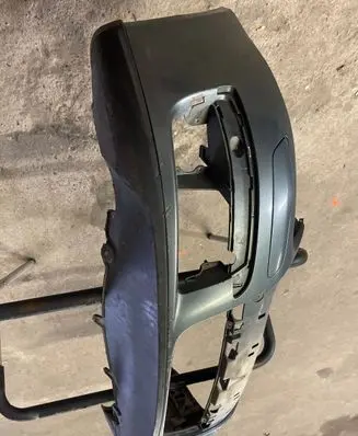 Volkswagen Jetta V Front bumper 1K0807221D