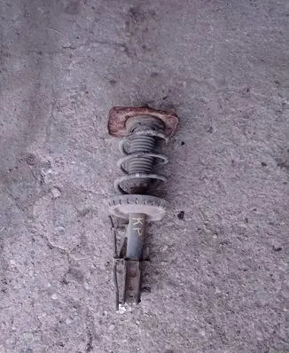 Citroen Jumpy Front shock absorber with coil spring 1400567680 824904002161
