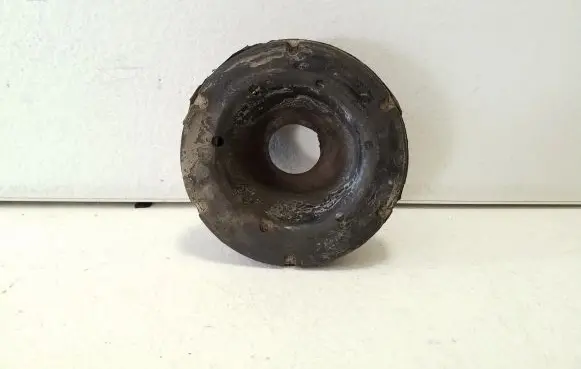 Volkswagen Polo V 6R Rear coil spring rubber mount 1J0512149B