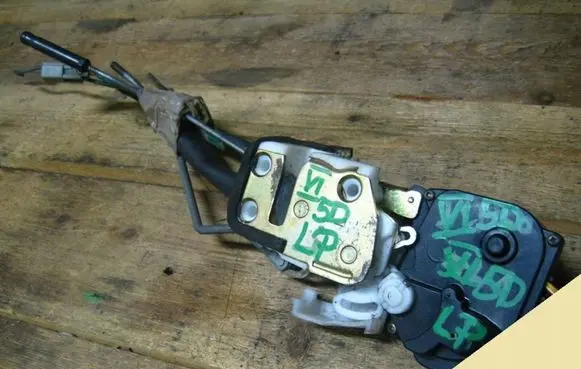Honda Civic Front door lock