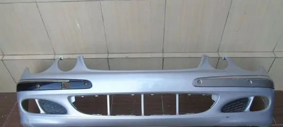 Mercedes-Benz E W211 Front bumper 2118800040