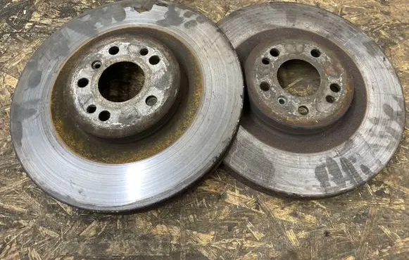 Mercedes-Benz R W251 Front brake disc