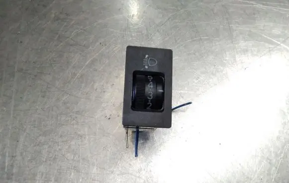 Toyota Corolla Verso E121 Headlight level height control switch