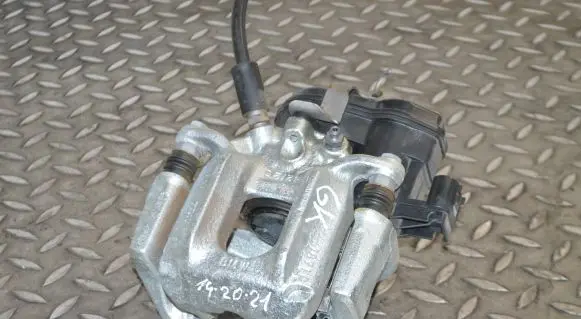 BMW X3 F25 Rear brake caliper
