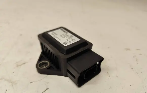 BMW 5 E60 E61 ESP acceleration yaw rate sensor 0265005266 0028991