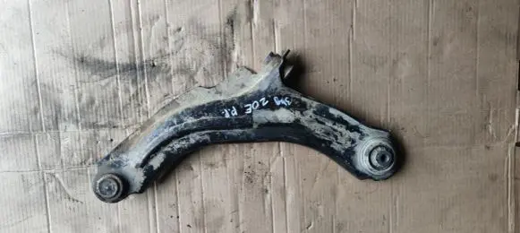 Renault Zoe Front lower control arm/wishbone 545049968R
