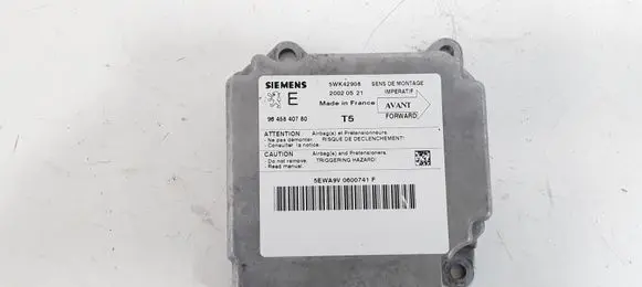 Peugeot 307 Airbag control unit/module 9645840780