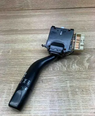 Mazda Premacy Indicator stalk 17A089