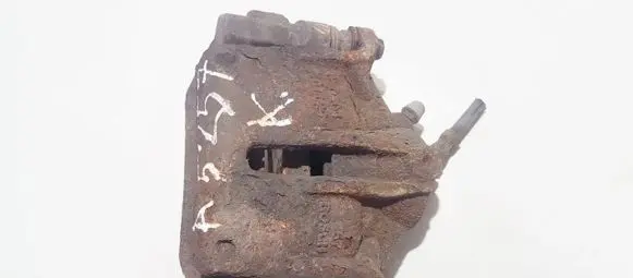 Ford Mondeo Mk III Front brake caliper