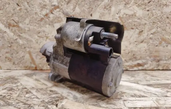 Cadillac XTS Starter motor 12645298