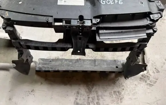 Volkswagen Golf VI Radiator support slam panel 1K9805588