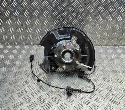 Mazda CX-5 II Front wheel hub KN3L33021 KD353304XF