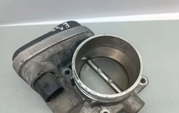 BMW 5 E39 Throttle valve 7502444 408238425004 13547502444
