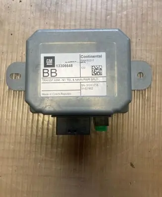 Chevrolet Trax GPS navigation control unit/module 13306648 5WK50311 31211718