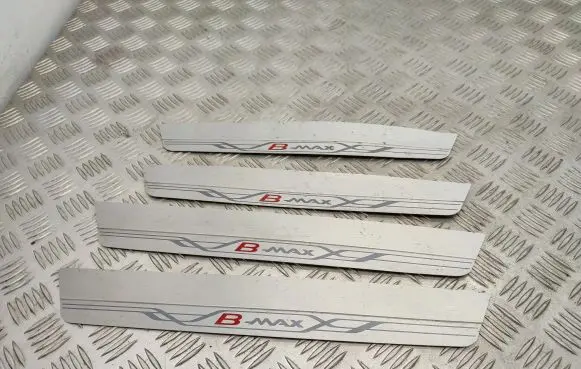 Ford B-MAX Front sill trim cover AV1JR13244AA AV1JR13200AA