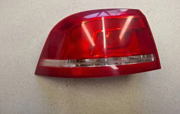 Volkswagen PASSAT B7 Rear/tail lights 605001 3AF945095C