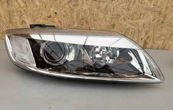 Audi Q7 4L Headlight/headlamp 4L0941030E 89313005