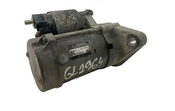 Toyota Avensis T270 Starter motor 281000T060
