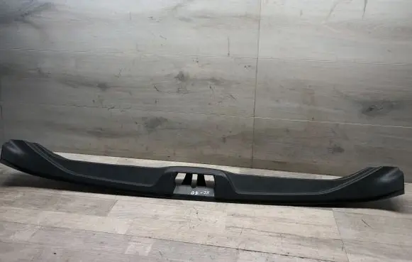 Volvo XC70 Trunk/boot sill cover protection 