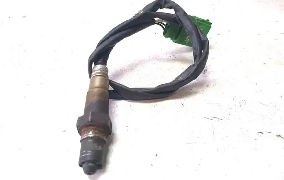 Audi A4 S4 B7 8E 8H Lambda probe sensor 06C906265