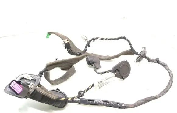 Volvo V50 Front door wiring loom 30737602
