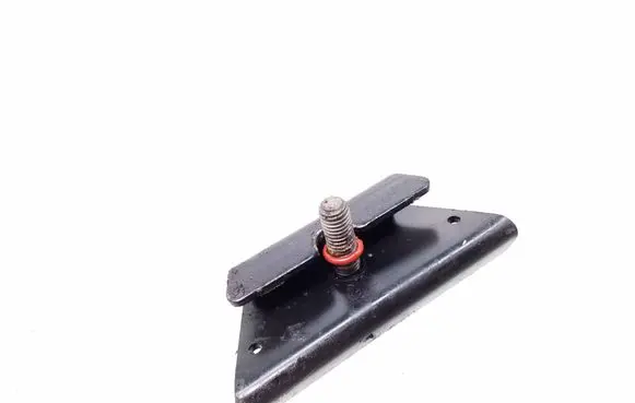 Battery bracket