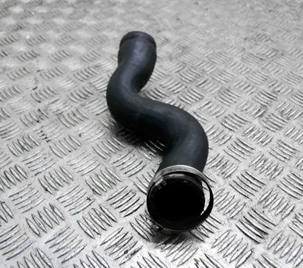 Ford Focus Intercooler hose/pipe CV616K863AE