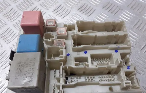 Toyota Auris 150 Fuse box set 82730-02150-A