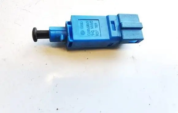 Brake pedal sensor switch