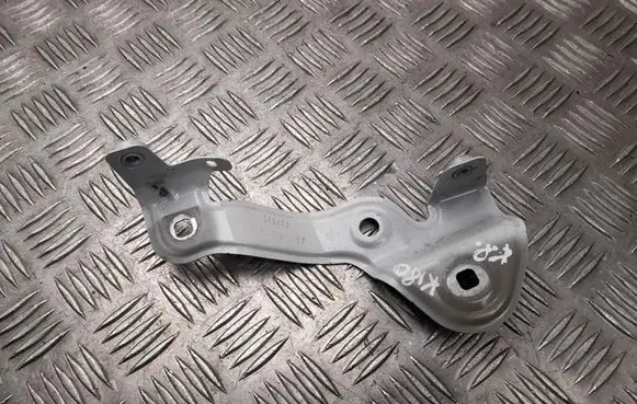 BMW i4 Fender mounting bracket 7486805
