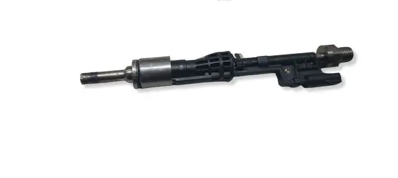 BMW X3 F25 Fuel injector 10213541