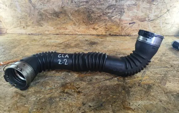 Mercedes-Benz CLA C117 X117 W117 Intercooler hose/pipe A2465200101
