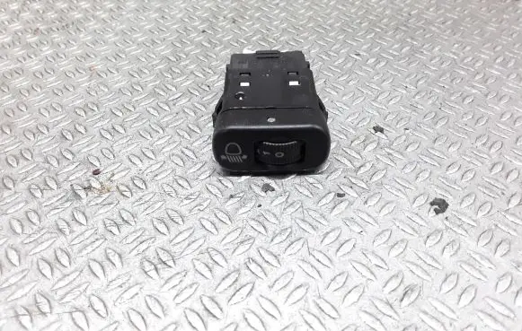 Headlight level height control switch