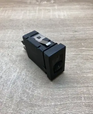Volkswagen PASSAT B5 Seat heating switch 3B0963564C