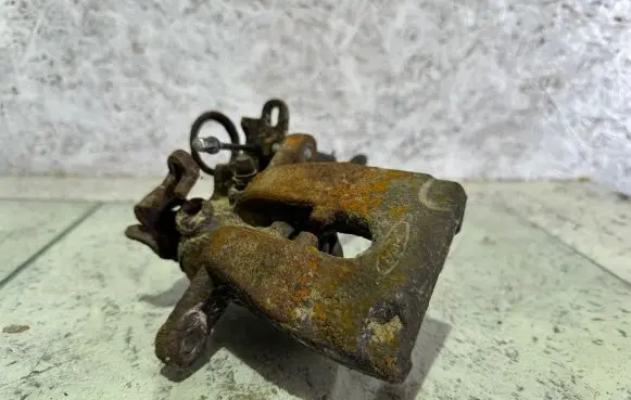 Ford Galaxy Rear brake caliper