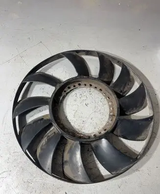Audi A6 Allroad C5 Fan impeller 059121301