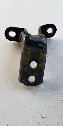 Toyota Prius (XW30) Front door upper hinge