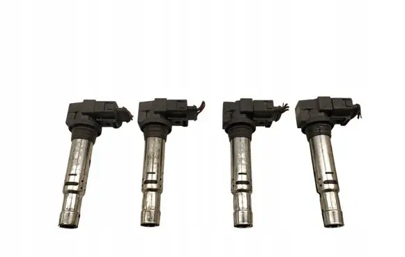 Volkswagen Touran I High voltage ignition coil 036905715F