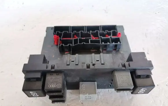 Volkswagen PASSAT B6 Comfort/convenience module 3C8937049D