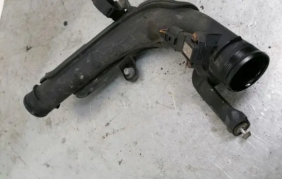 Skoda Superb B6 (3T) Air intake hose/pipe 1K0145770AE 0281002401 038906051C