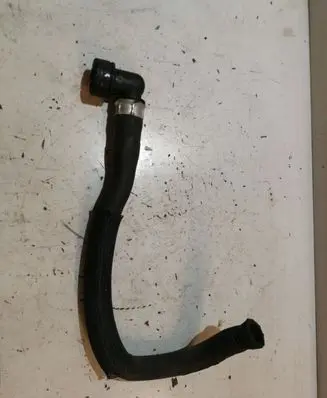 Volvo V70 Engine coolant pipe/hose 30745335