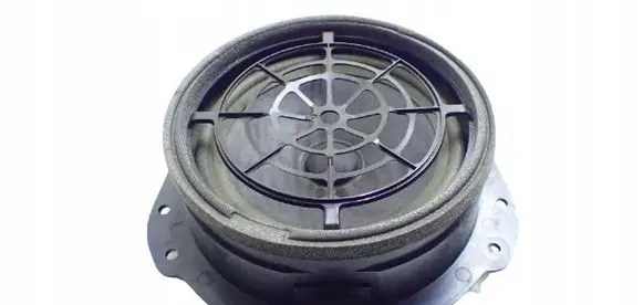 Audi TT TTS RS Mk3 8S Front door speaker 8S0035411