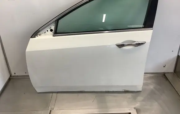 Honda Accord Front door 