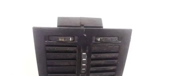 Skoda Octavia Mk2 (1Z) Dash center air vent grill 1Z0819203