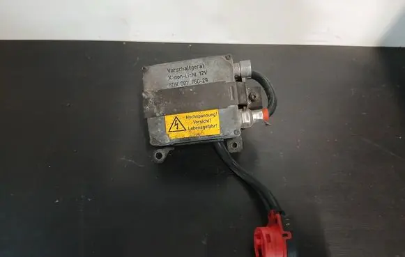 BMW 5 E39 Headlight ballast module Xenon 5DV00776029